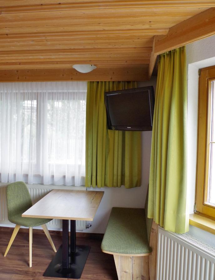 Hotel Edi Samnaun Phòng bức ảnh